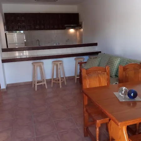 Amarilla Bay 112