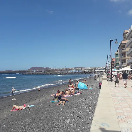 Amarilla Bay 112 شقة طوستا ديل سيلونثيو